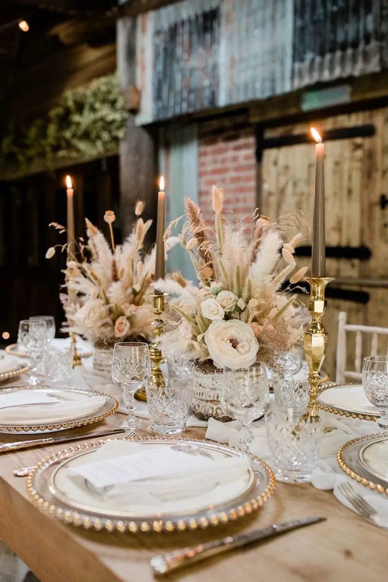 Dining Area Decor — Alangkaar