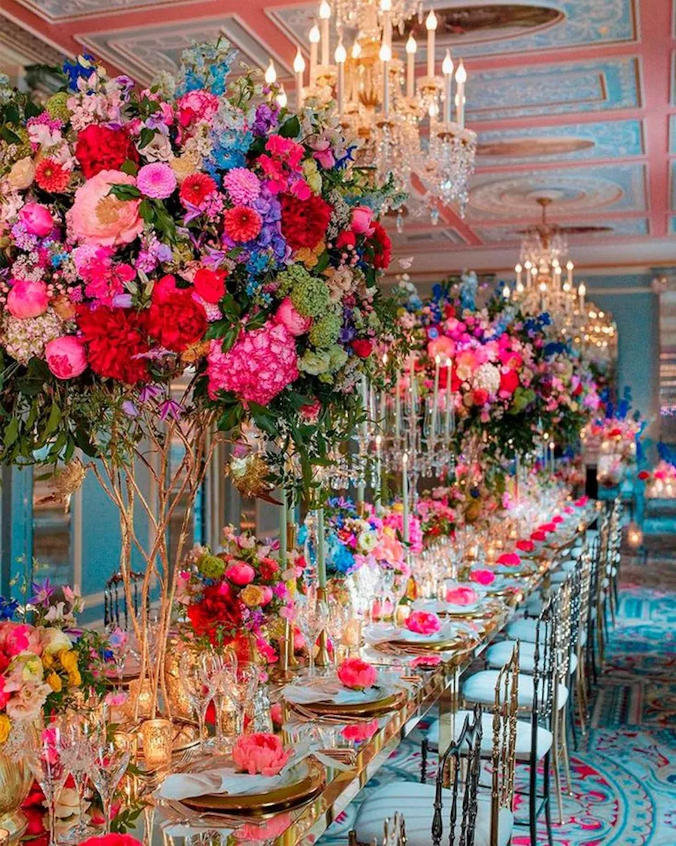 Dining Area Decor — Alangkaar