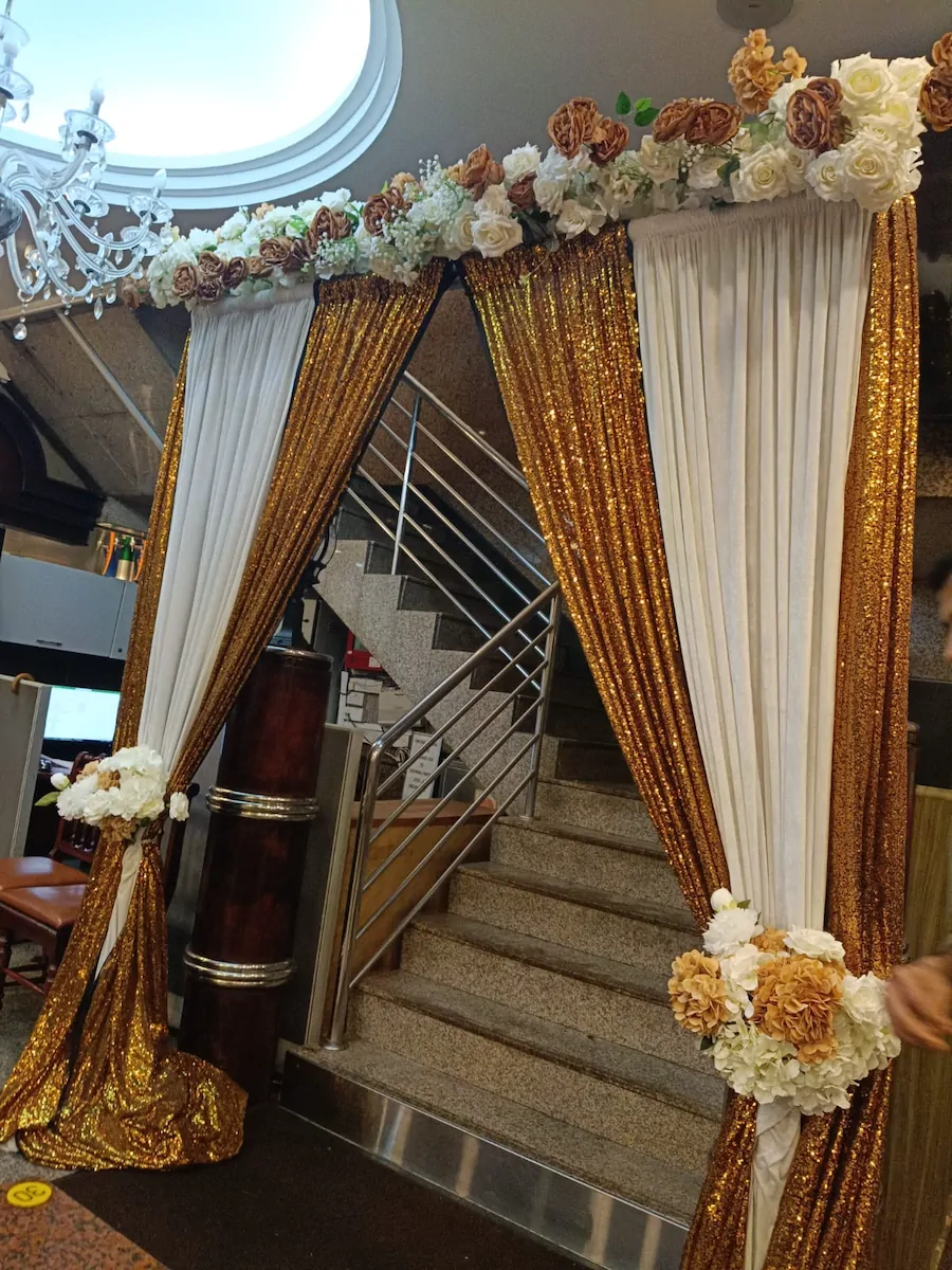 Entrance Decor — Alangkaar