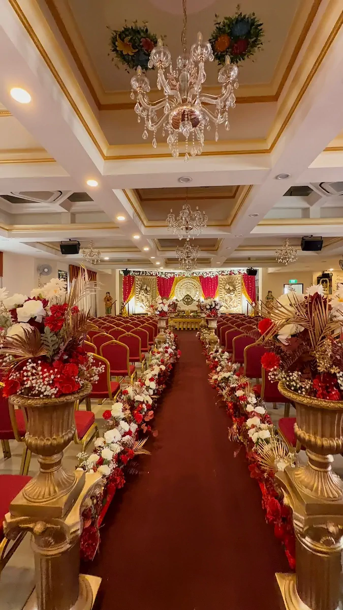 Walkway Decor — Alangkaar