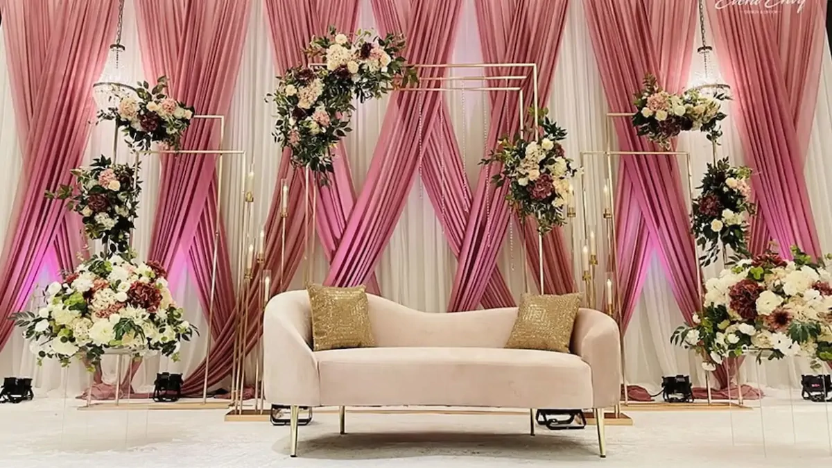 Western Decor — Alangkaar
