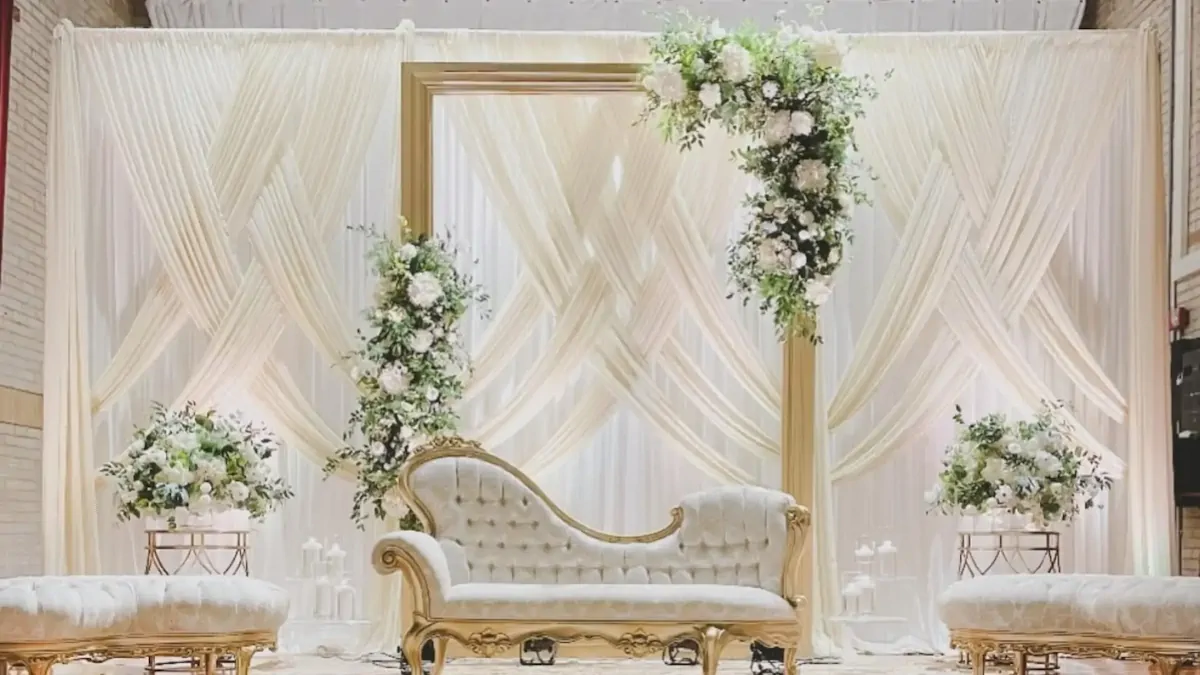 Western Decor — Alangkaar