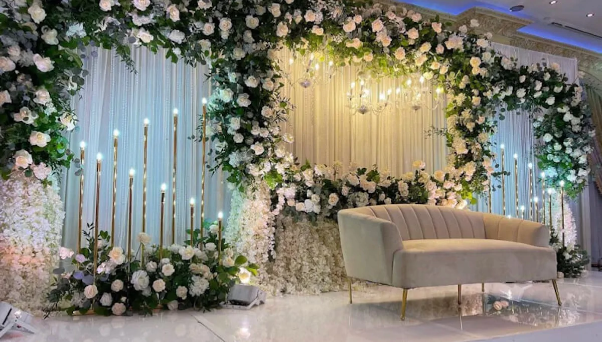 Western Decor — Alangkaar
