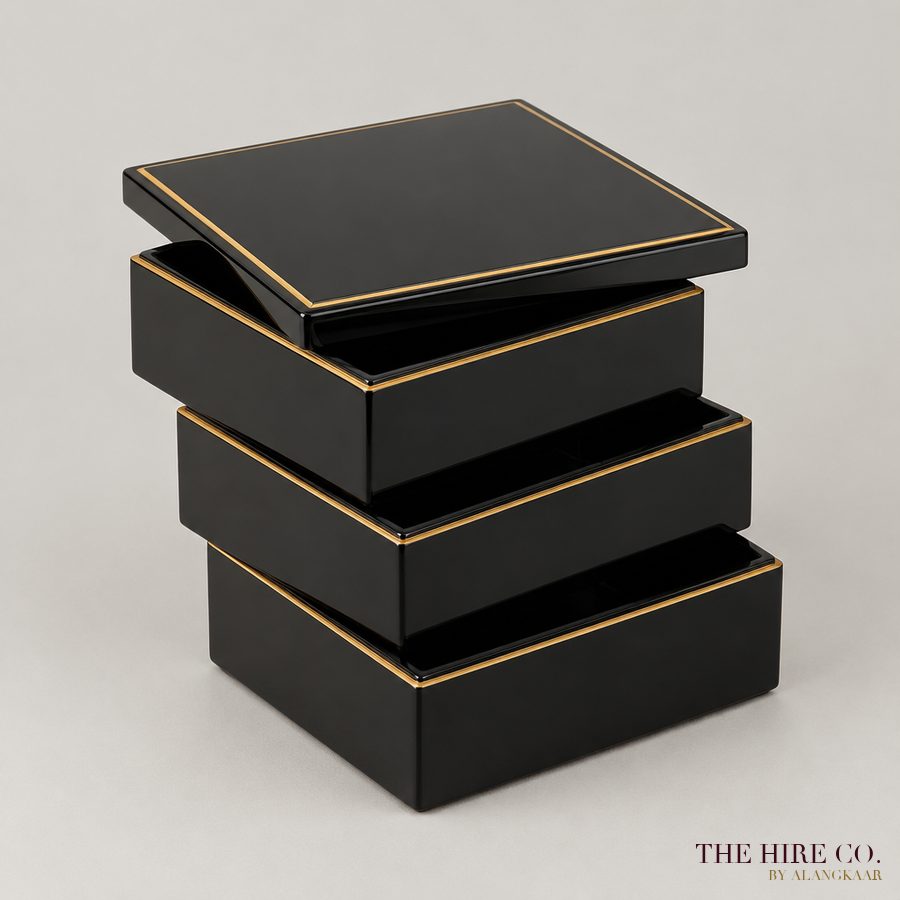 Lacquer Stacking Box, 3-tier