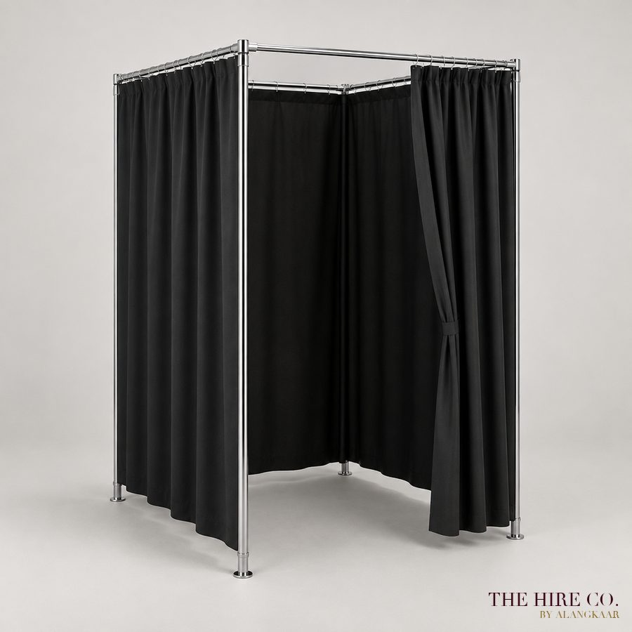 Pop-Up Fitting Room