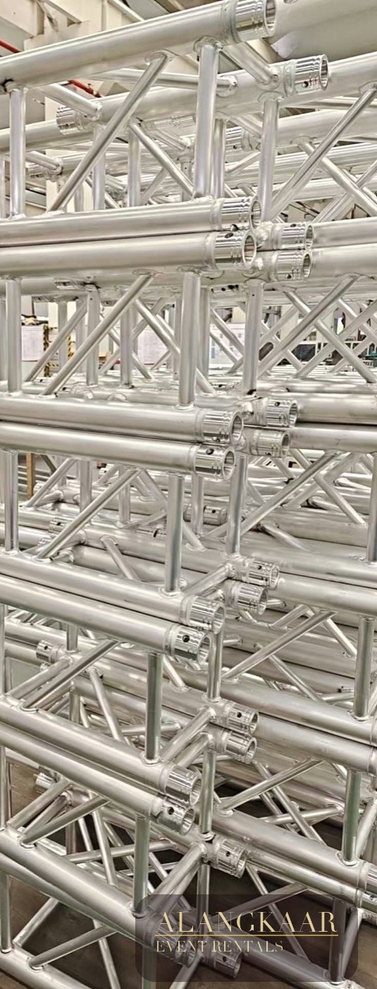 Truss packed for shipping