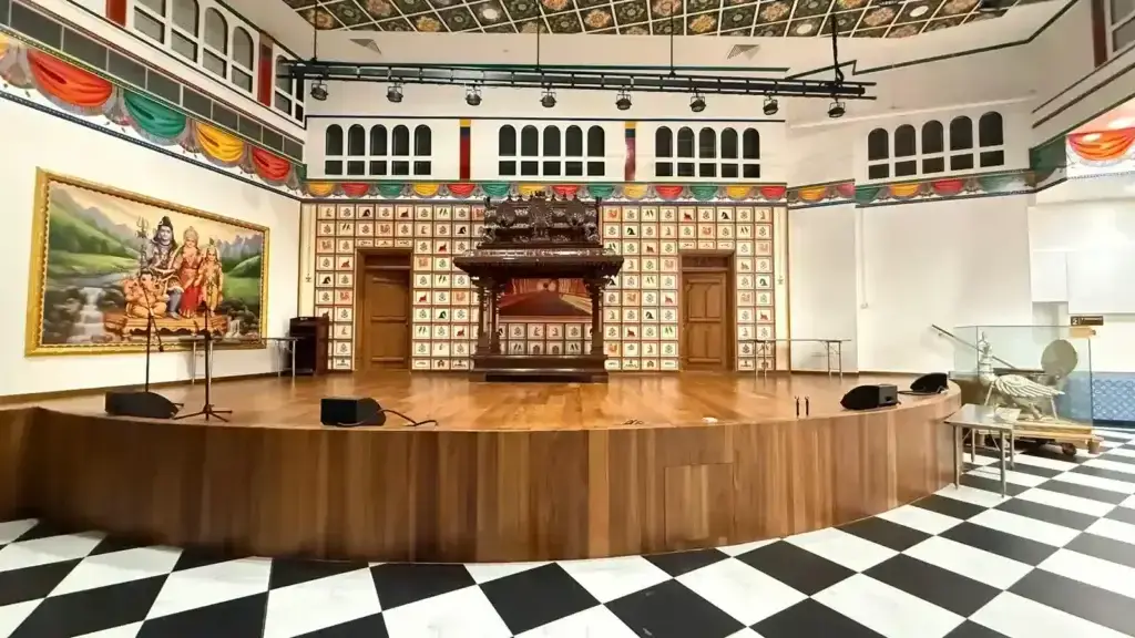 Tank Road Temple wedding hall Sri Thendayuthapani
